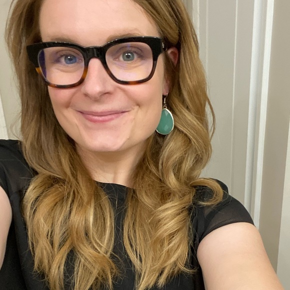 Meet your Posher, Melissa - Picture 1 of 1